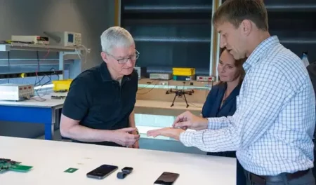 Apple nu ook in volume Samsung voorbij als grootste smartphonemaker ter wereld apple tim cook