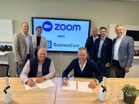 Zoom en BusinessCom tekenen distributieovereenkomst voor Benelux en Nordics