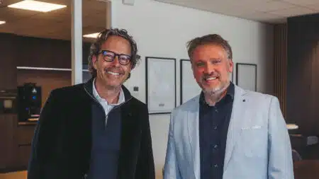 Score Utica neemt telecomactiviteiten FIB over