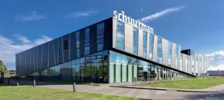 Belgisch Distributeur en fulfilment partner BMS neemt Schuurman Consumentenelektronica over