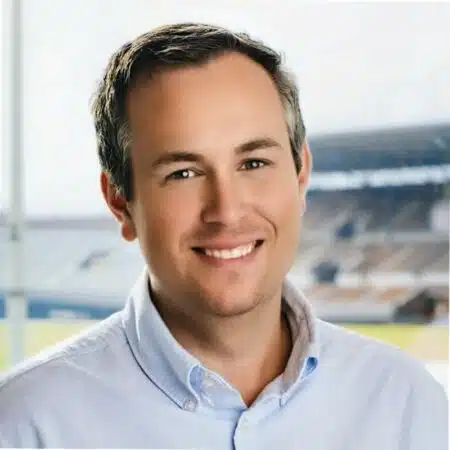 4. SpeakUp introduceert AI-gestuurde oplossingen voor compliancebeheer Tim Morss