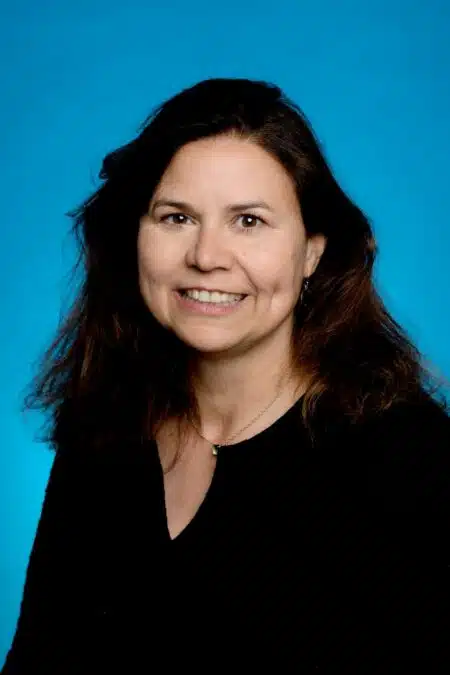 Barbara de Koning: “Ik blijf trouw aan mijn eigen expertise en professionaliteit” Axians Barbara de Koning