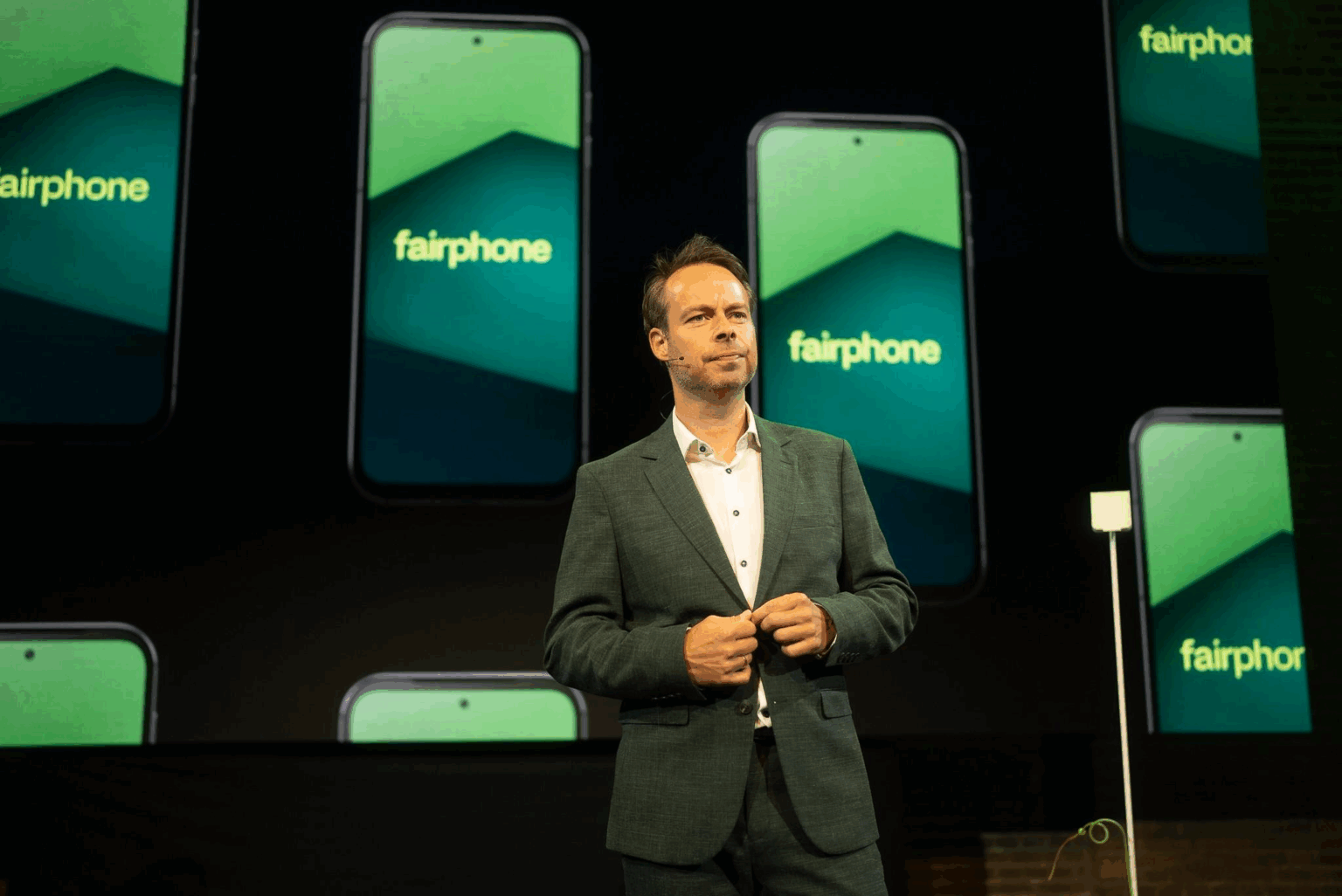Fairphone boekt recordgroei en breidt uit naar de VS fairphone